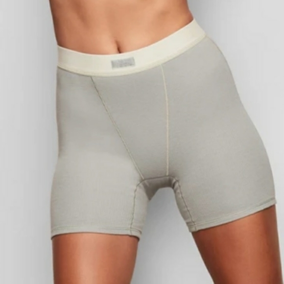 Skims cotton rib boxer - Picture 2 of 9